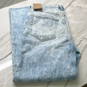 NWT PacSun 90s Straight Leg - Size 28 Luna